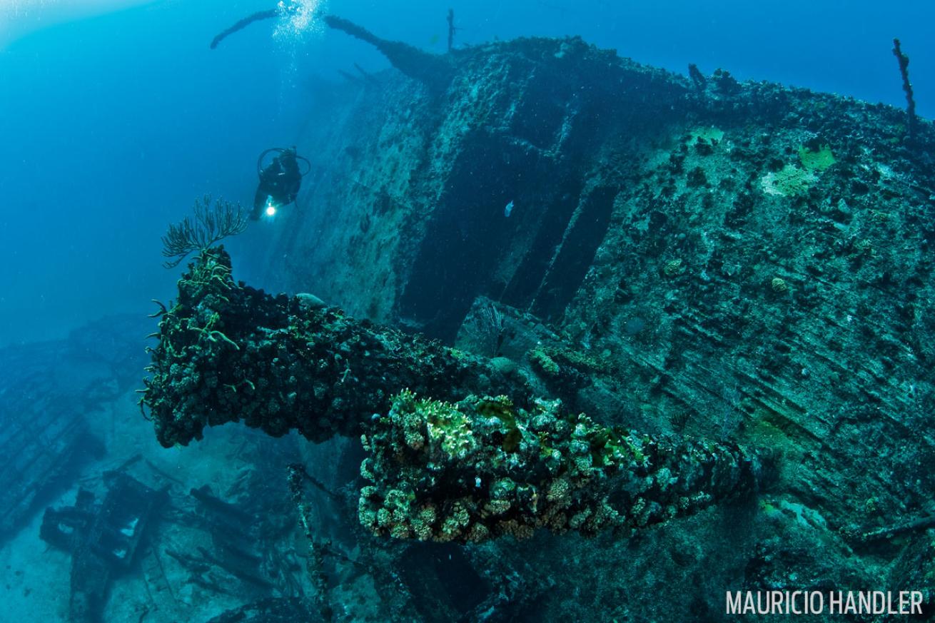 scuba diving wrecks in the british virgin islands