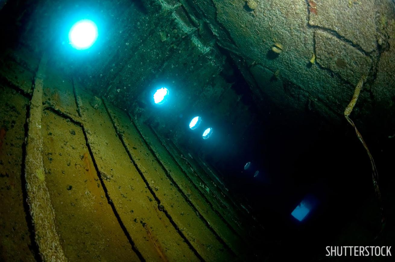 Penetrating the Hilma Hooker wreck in Bonaire