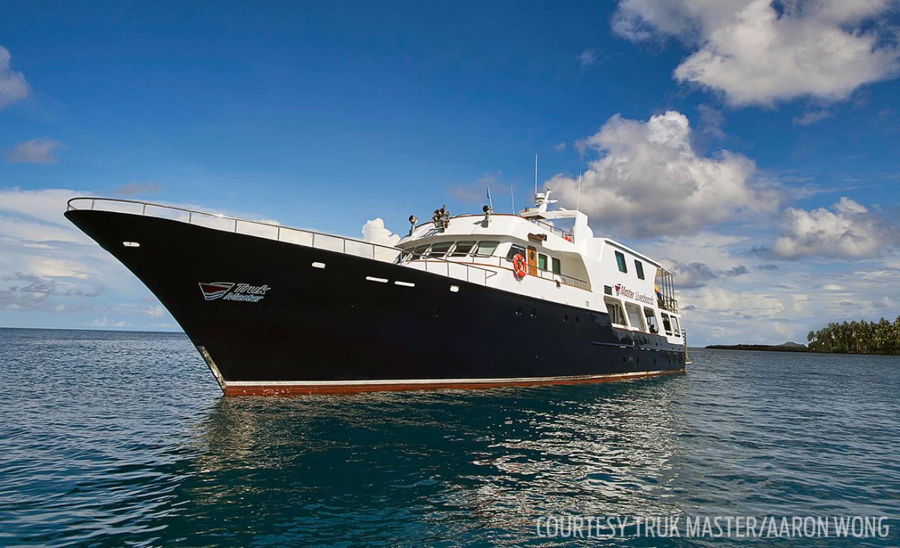 truk master liveaboard