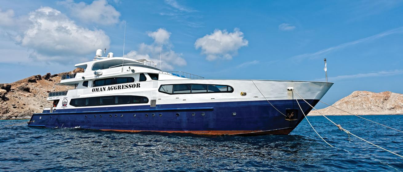 oman aggressor liveaboard diving