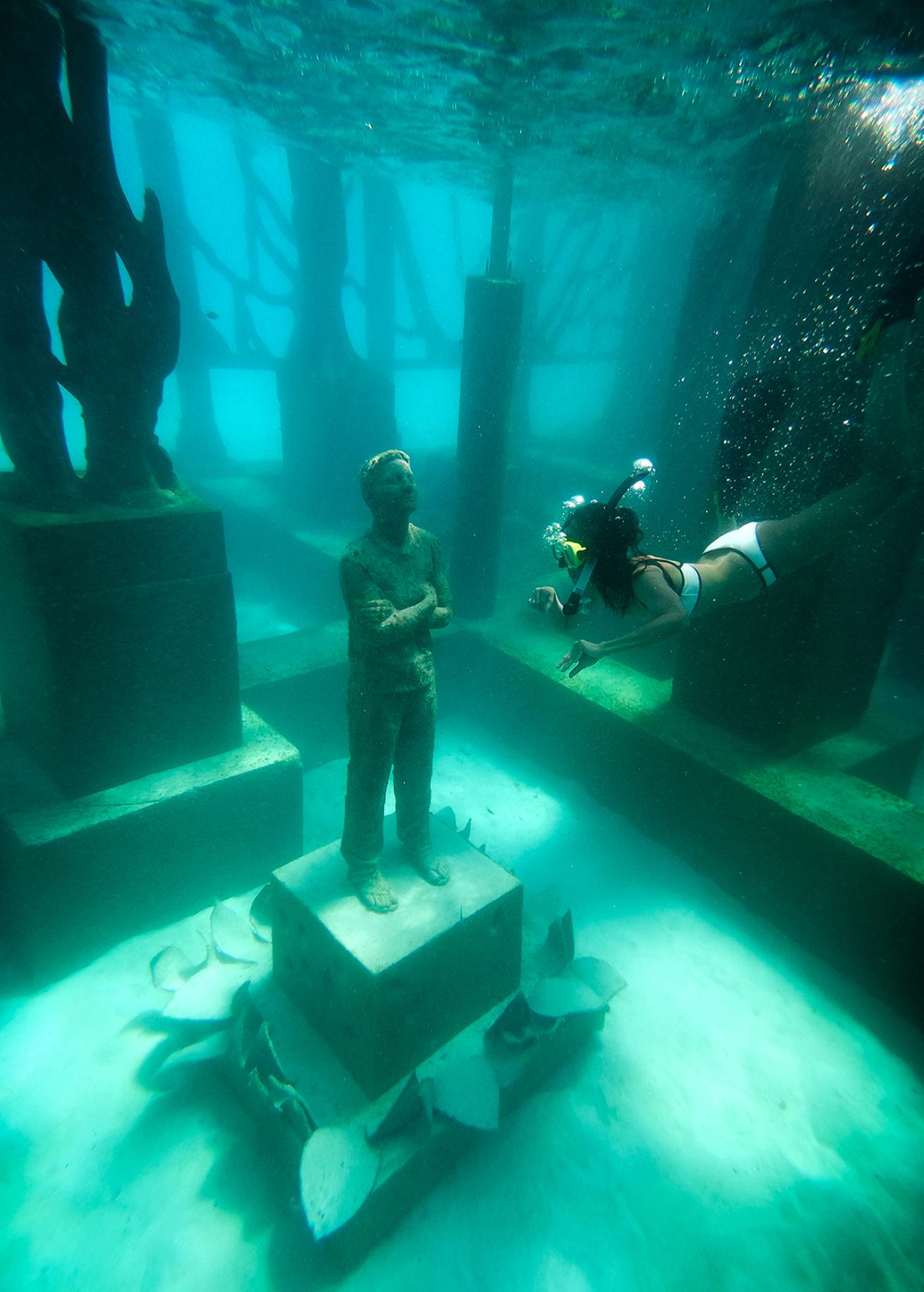 Sculpture Coralarium at Fairmont Maldives