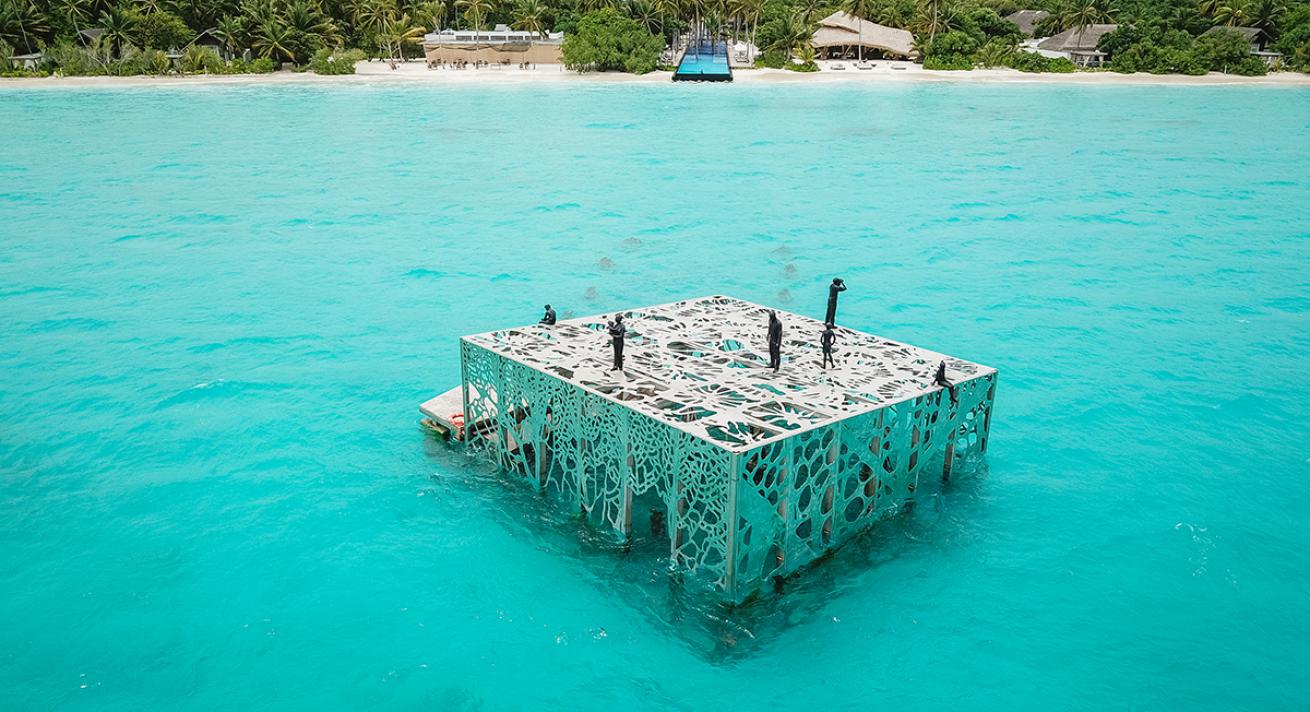 Sculpture Coralarium at Fairmont Maldives