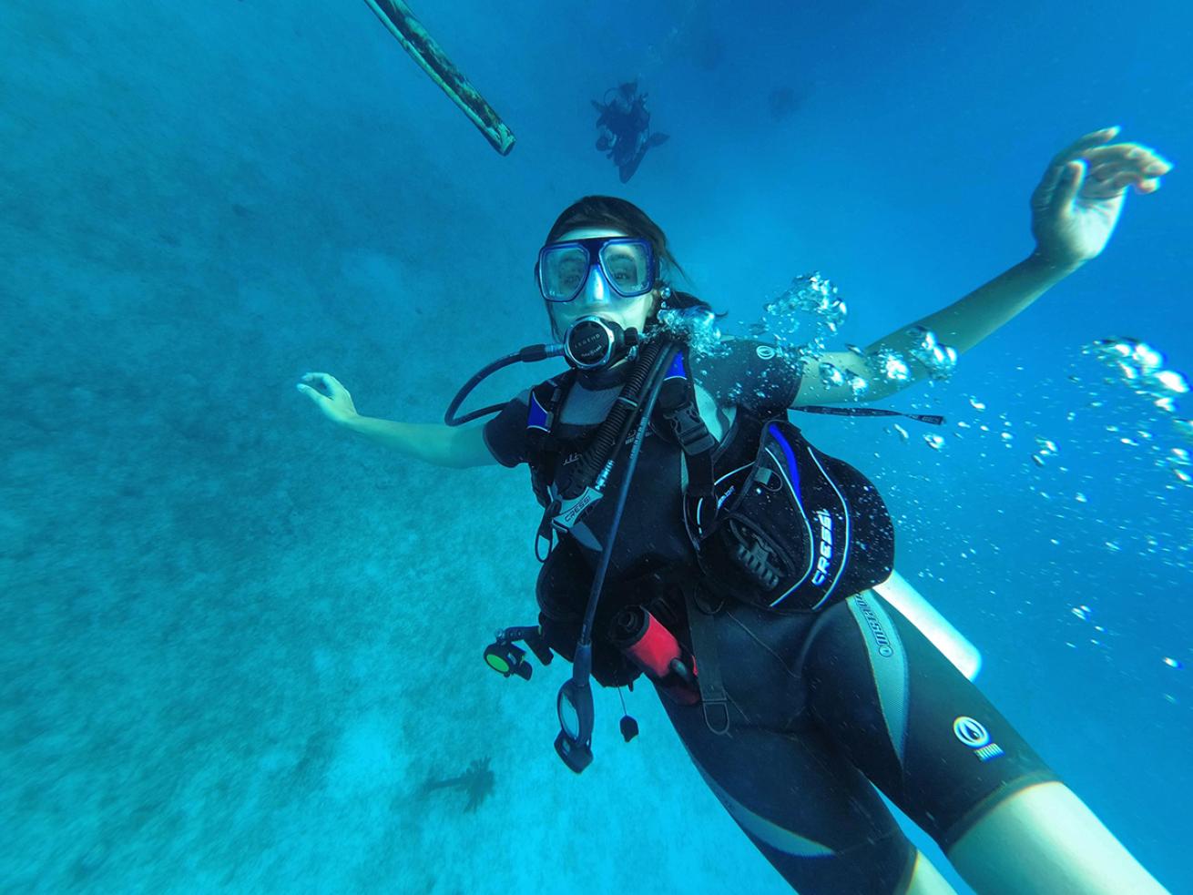 Scuba diver near safety bar