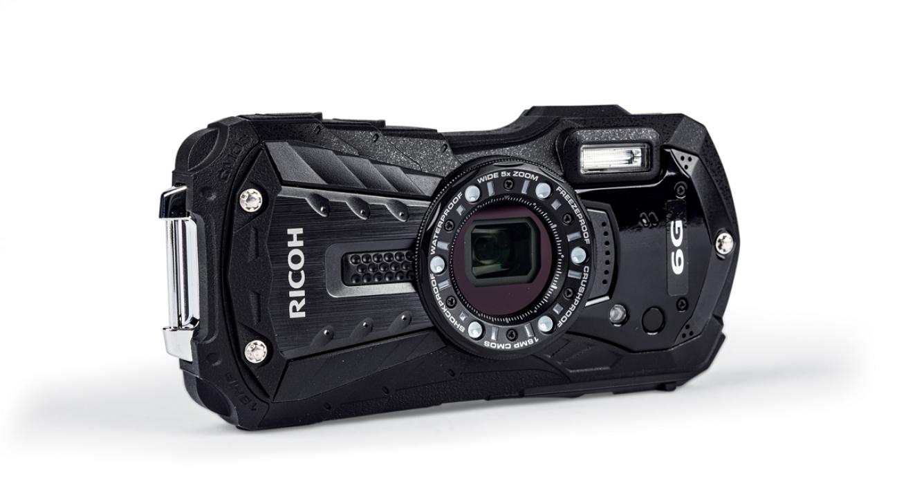 Sea&amp;Sea DX-6G Camera | Scuba Diving Magazine | September October 2021