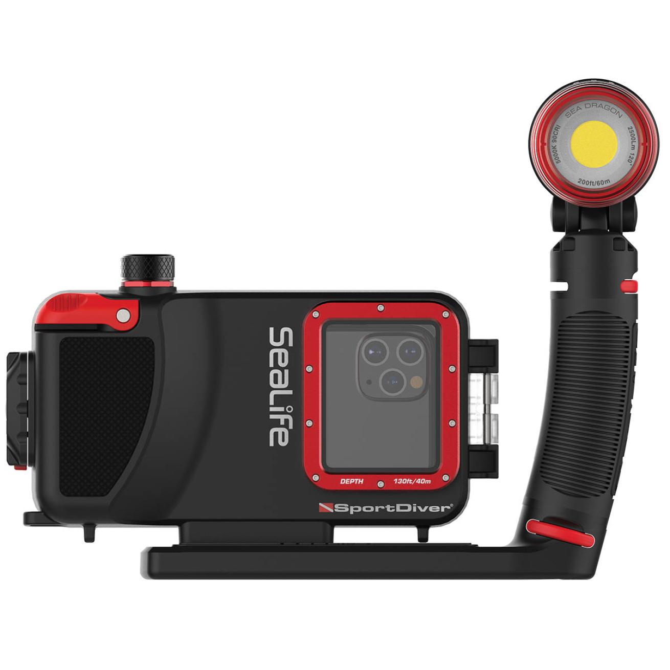 spdgg21_imaging_lights_sl401-sportdiver-pro-2500-set.scubadivingmagazine.march2022