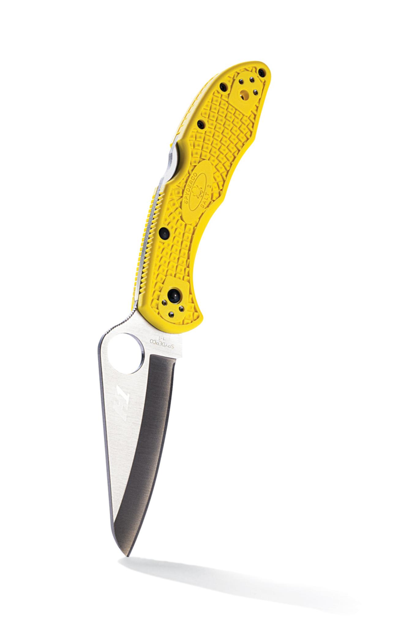 spyderco_salt2_scubadivingmag.march2022