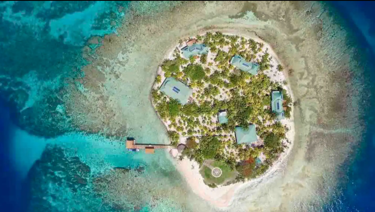 Luxury Round Caye Airbnb