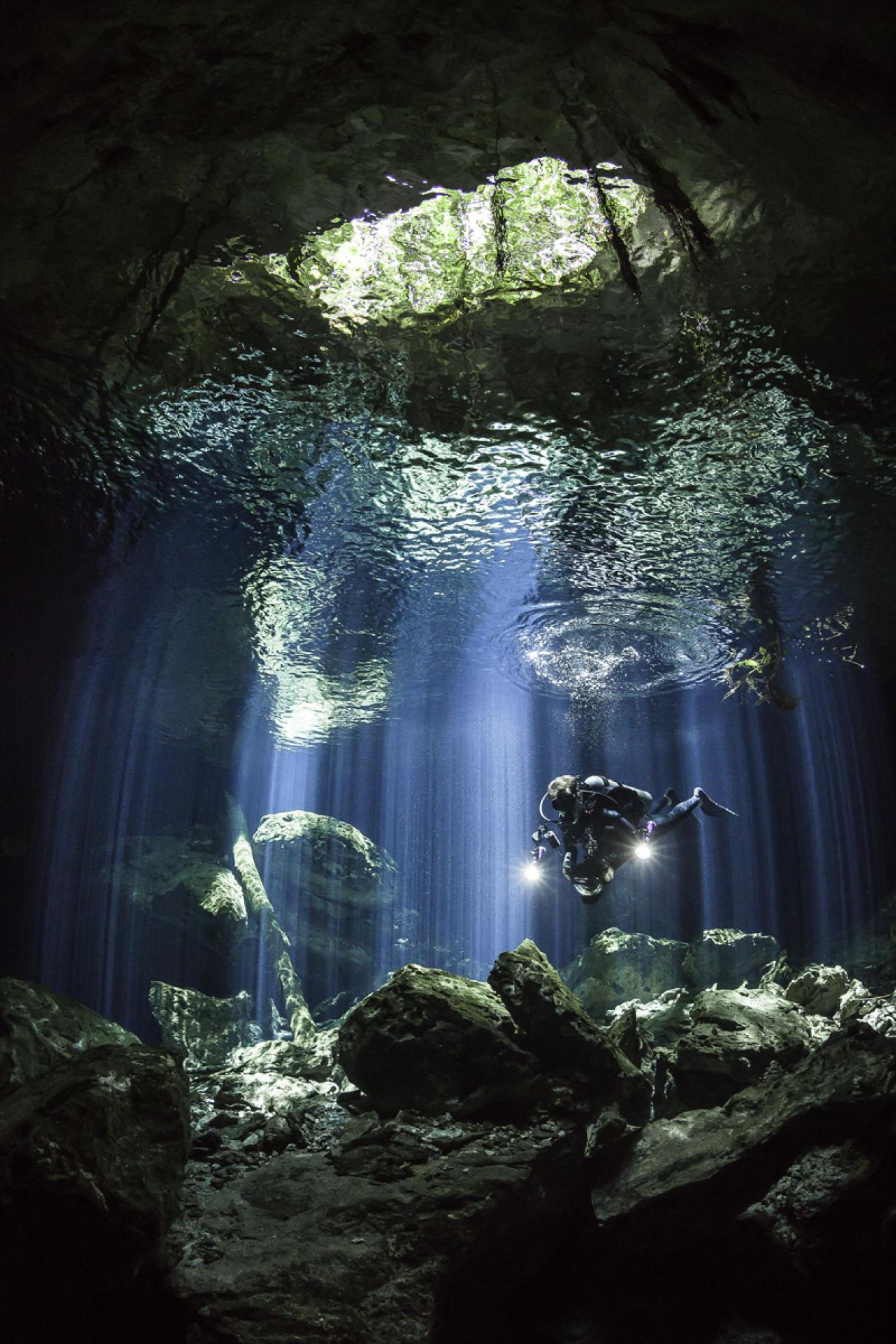 Grotto Cavern Mexico Diving