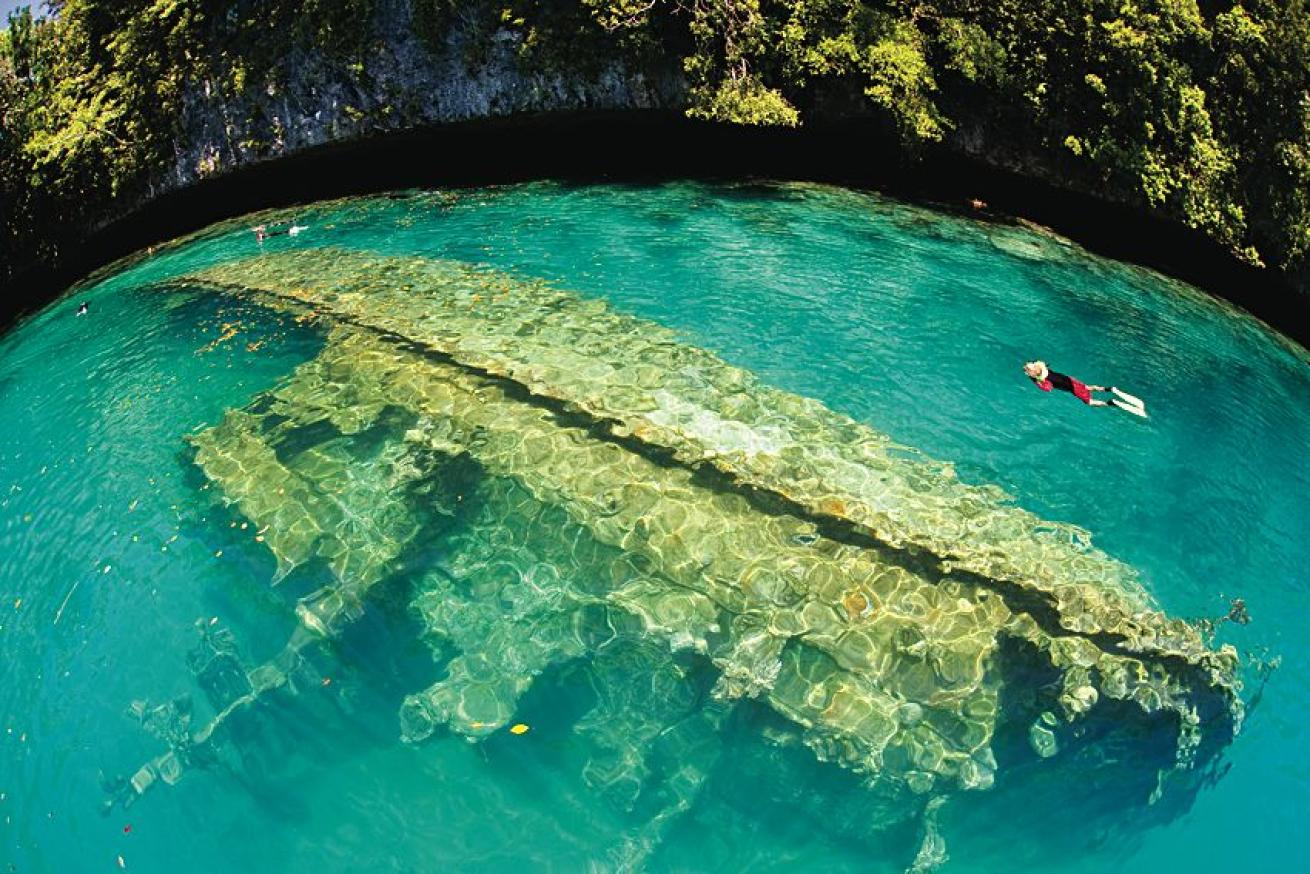 palau wreck diving