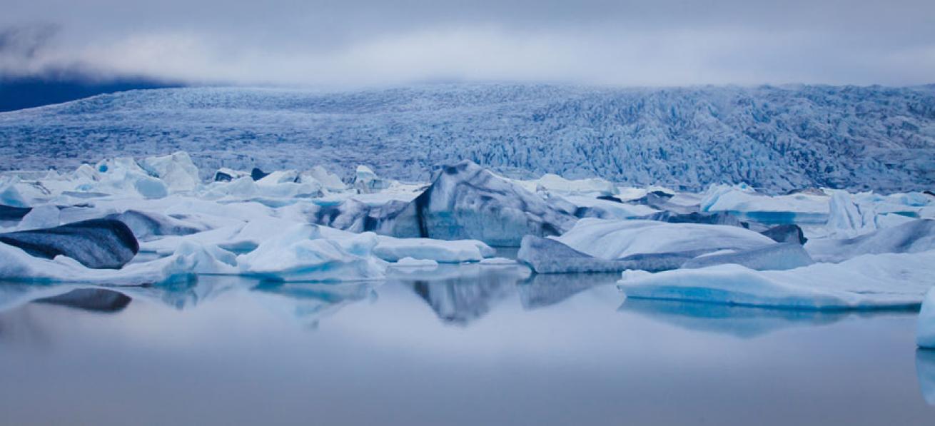 Scuba diving polar ice