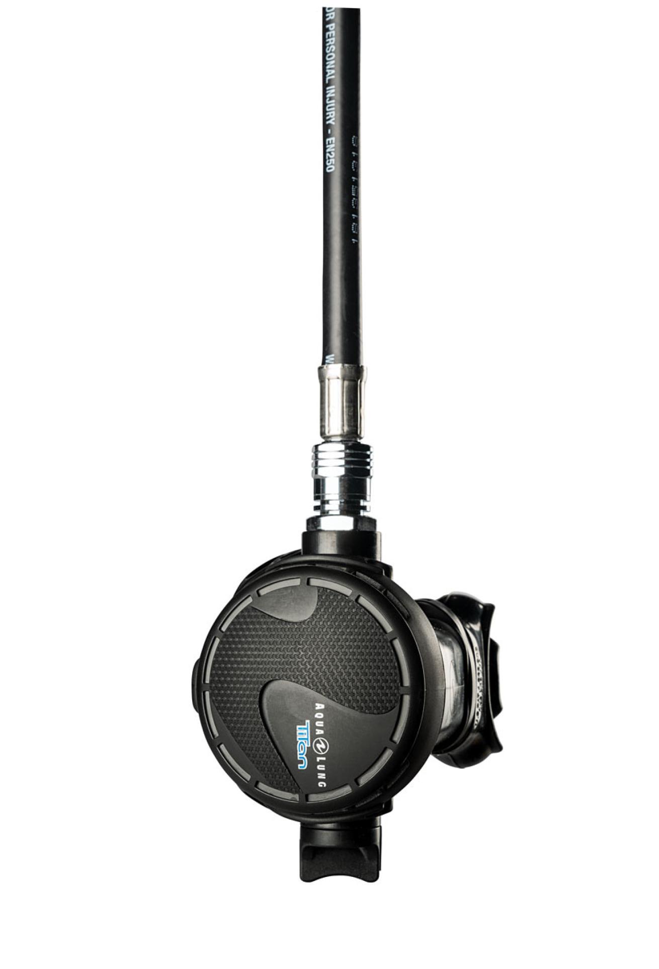 Aqua Lung Titan Scuba Regulator