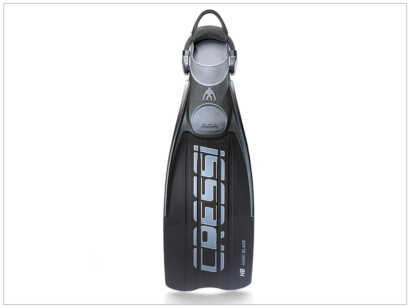 Cressi scuba diving fins ARA