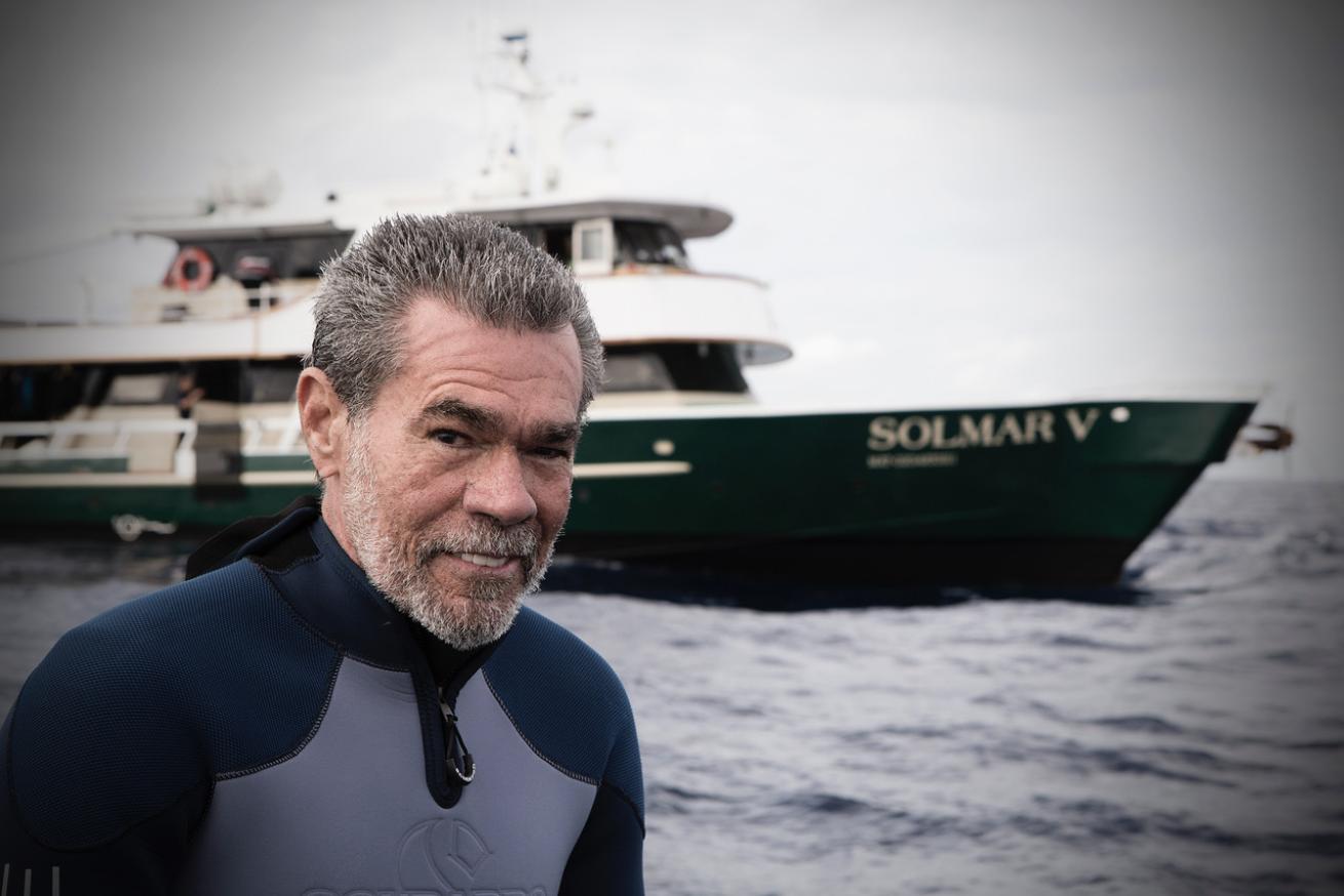 Peter Hughes in the Socorros