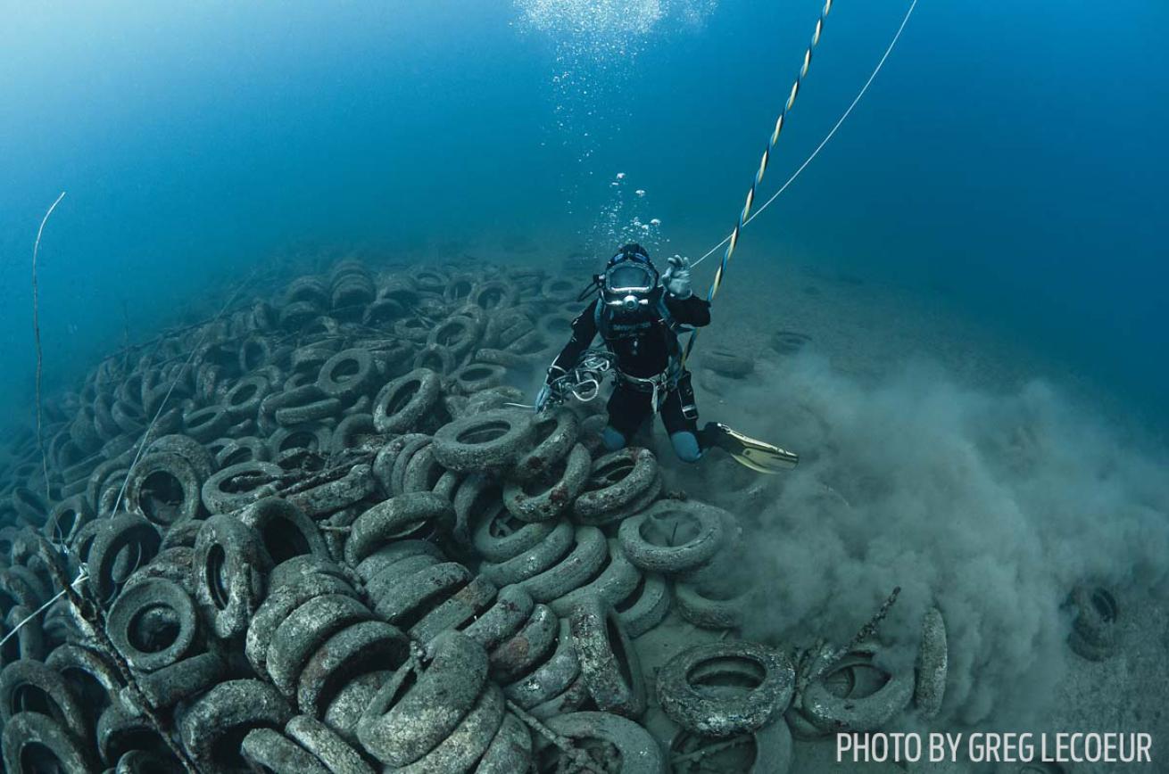 tire removal scuba diving france