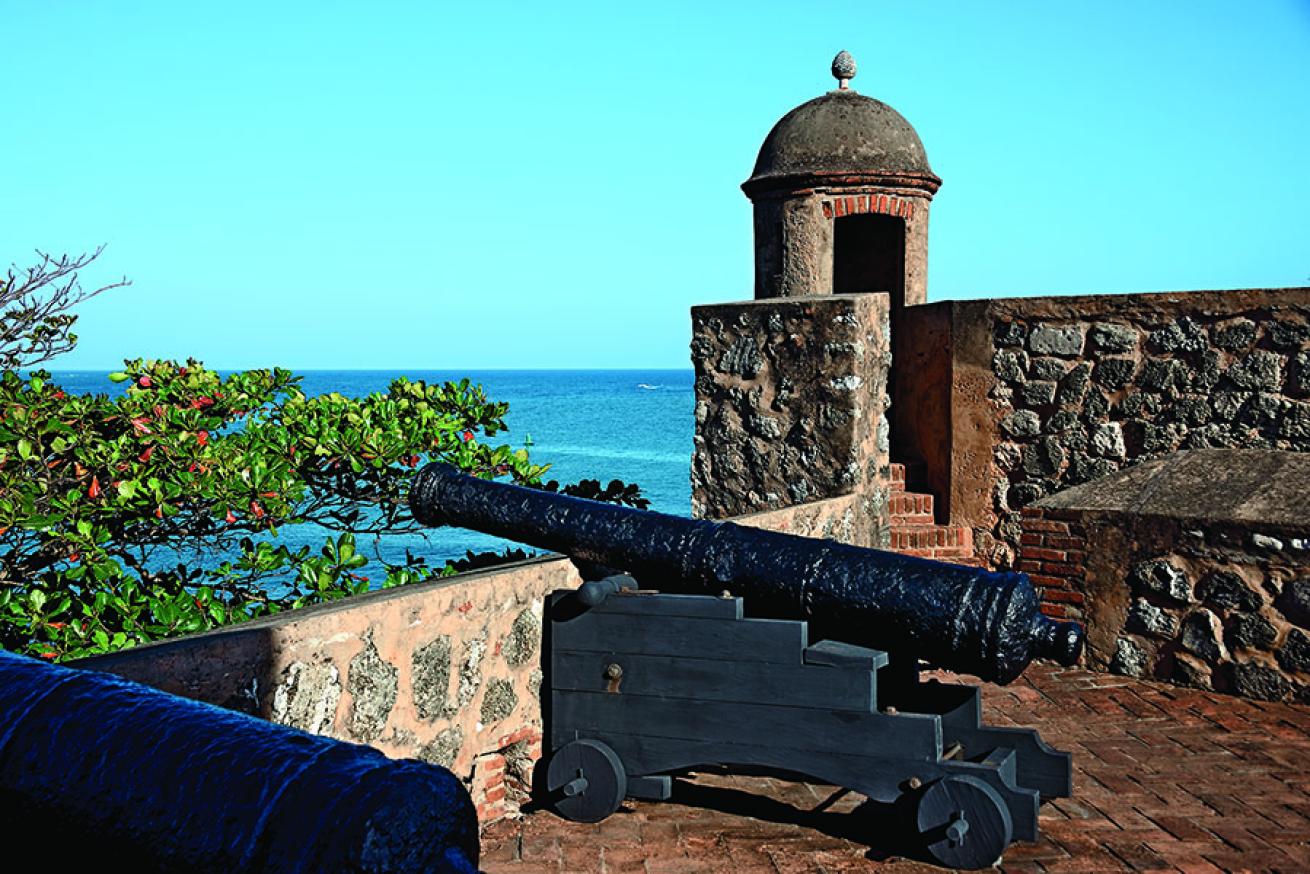 Snorkeling in the Dominican Republic: Fort San Felipe in Puerto Plata