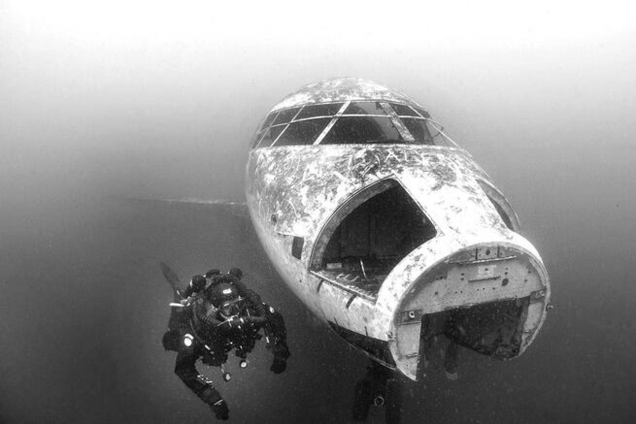 Dutch Springs has many underwater attractions, including a jet suspended in the water column so that it appears to be flying.
