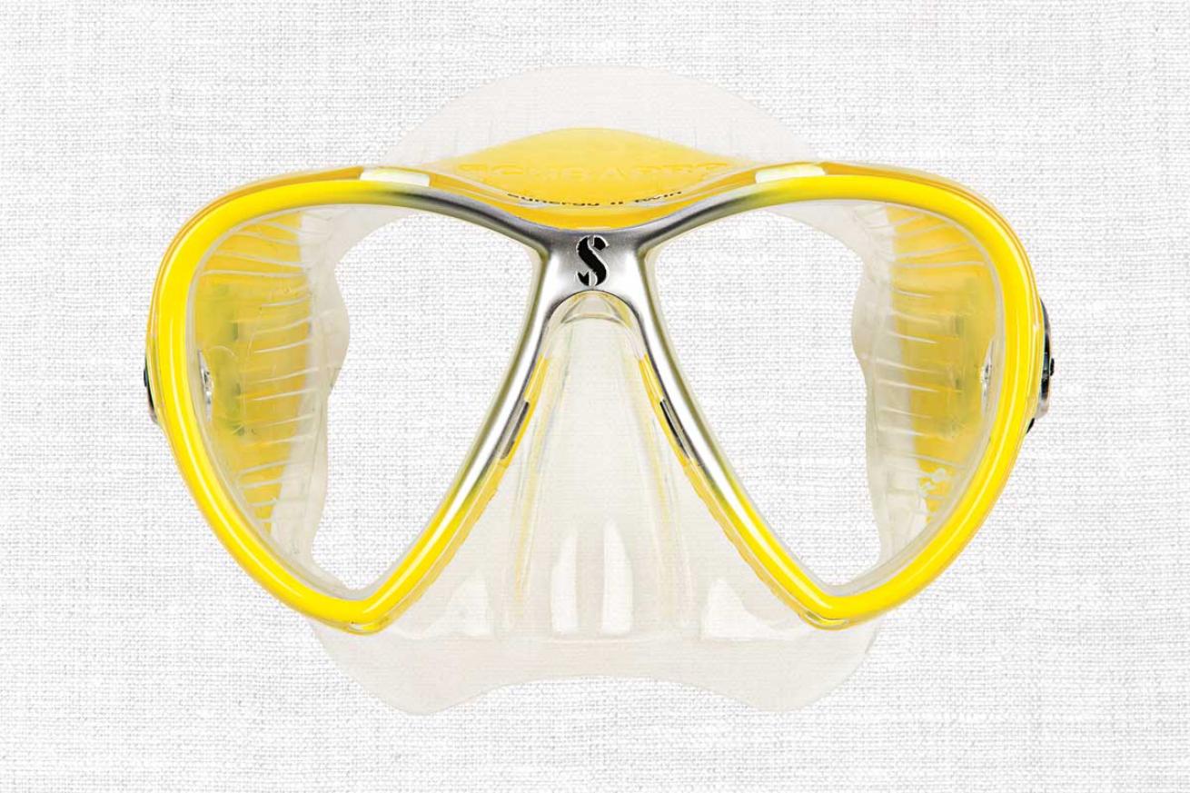 scuba mask