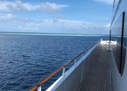 liveaboards diving