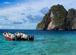 liveaboard diving raja ampat