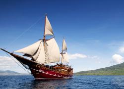 arenui scuba diving liveaboard boat